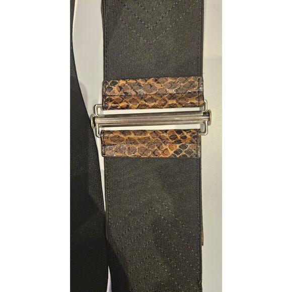 Vintage Womens Belt Brown Tan Black Snakeskin Elastic Waist Cincher Arrow Silver - Picture 4 of 9